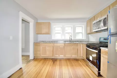 80-82 Silver St, Springfield, MA 01107 photo 25