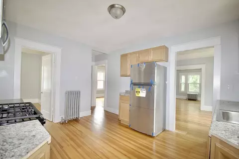 80-82 Silver St, Springfield, MA 01107 photo 6