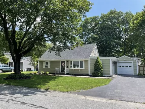 22 Shady Lane Ave, Shrewsbury, MA 01545