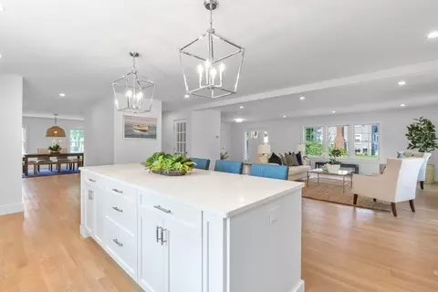 47 Glendale Rd, Marblehead, MA 01945 photo 8