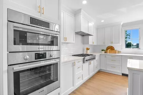 47 Glendale Rd, Marblehead, MA 01945 photo 11