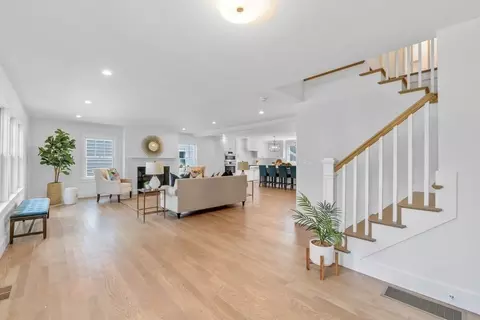 47 Glendale Rd, Marblehead, MA 01945 photo 5