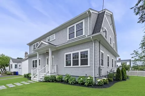 47 Glendale Rd, Marblehead, MA 01945