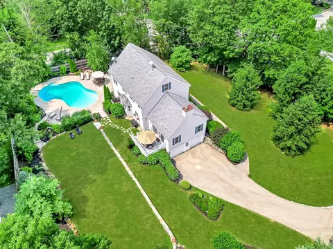 3 Bare Hill Rd, Groveland, MA 01834