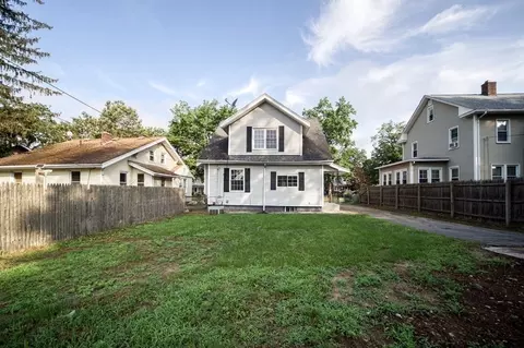 101 Phoenix Ter, Springfield, MA 01104 photo 39