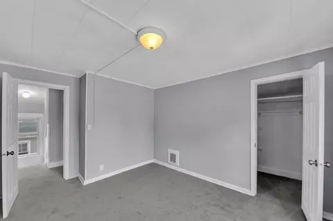 101 Phoenix Ter, Springfield, MA 01104 photo 26
