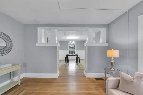 101 Phoenix Ter, Springfield, MA 01104 photo 12
