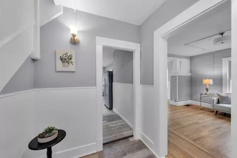 101 Phoenix Ter, Springfield, MA 01104 photo 7