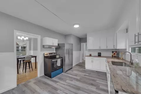 101 Phoenix Ter, Springfield, MA 01104 photo 19