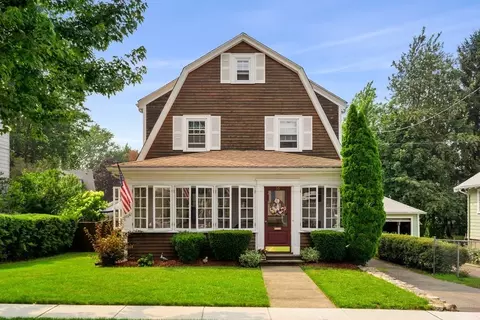 36 Ridgeway St, Quincy, MA 02171