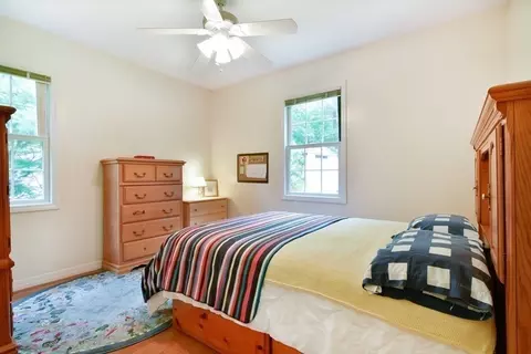 30 Onset St, Worcester, MA 01604 photo 14