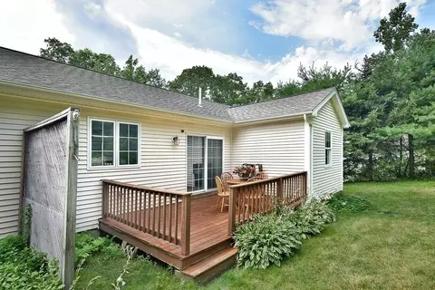 30 Onset St, Worcester, MA 01604 photo 35