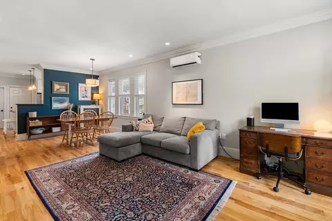 287 Forest Hls #2, Boston, MA 02130