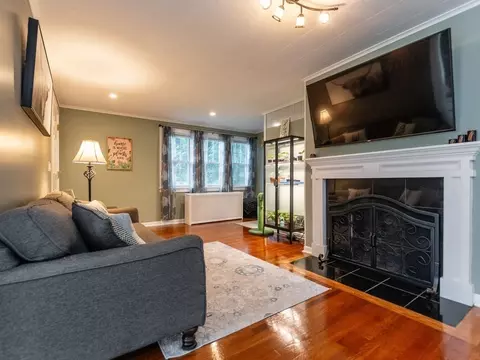 863 School St, Webster, MA 01570 photo 9