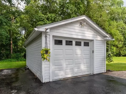 863 School St, Webster, MA 01570 photo 39