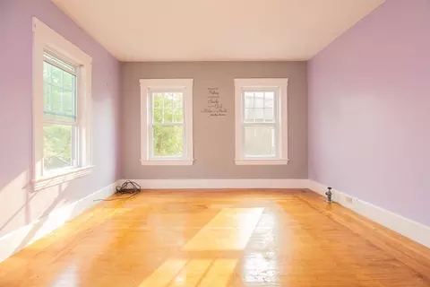 18 Wayne St, Worcester, MA 01603 photo 14