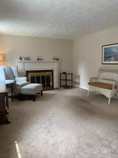 17 Forest Ln, Hingham, MA 02043 photo 7