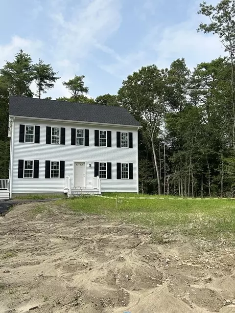101 Spruce, Middleboro, MA 02346