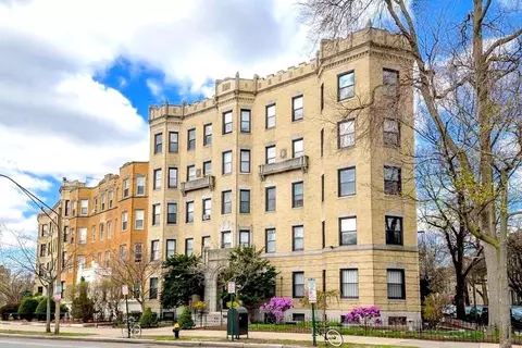 51 Park Dr #25, Boston, MA 02215