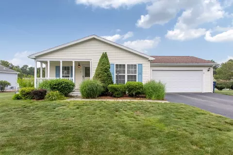 2 Alec Ln, Plymouth, MA 02360