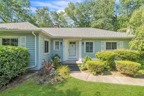 36 Overlook Dr, Springfield, MA 01118 photo 30