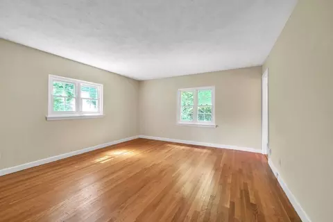 36 Overlook Dr, Springfield, MA 01118 photo 22