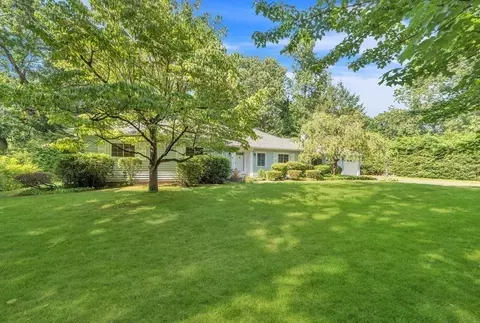 36 Overlook Dr, Springfield, MA 01118 photo 32