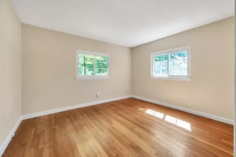 36 Overlook Dr, Springfield, MA 01118 photo 20