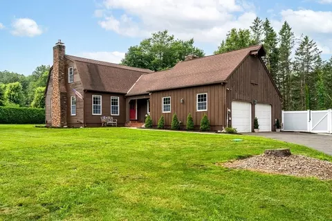 20 Coleman Rd, Southampton, MA 01073