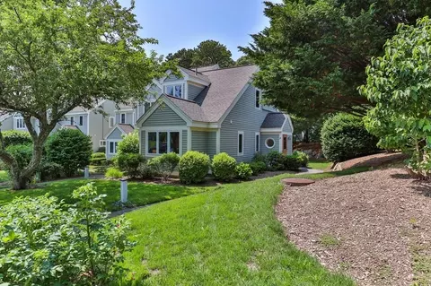 39 Howland Cir #39, Brewster, MA 02631