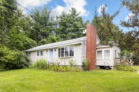 1787 Lakeview Ave, Dracut, MA 01826