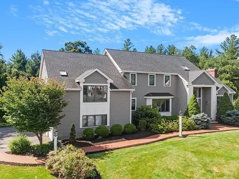 7 Powers Rd, Andover, MA 01810