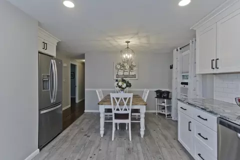 1041 Burts Pit Rd, Northampton, MA 01062 photo 6