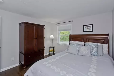 1041 Burts Pit Rd, Northampton, MA 01062 photo 16