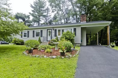 1041 Burts Pit Rd, Northampton, MA 01062