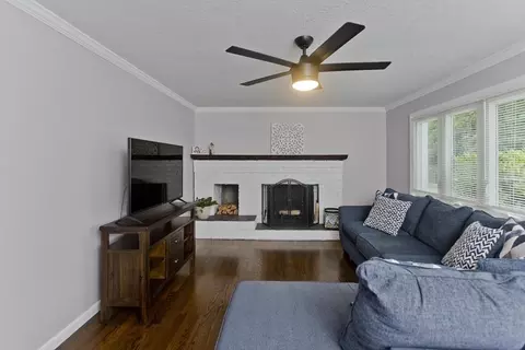 1041 Burts Pit Rd, Northampton, MA 01062 photo 8
