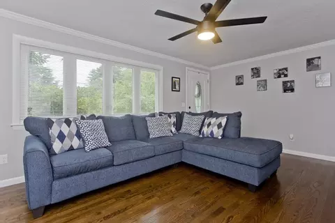 1041 Burts Pit Rd, Northampton, MA 01062 photo 10