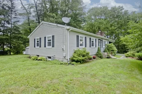 1041 Burts Pit Rd, Northampton, MA 01062 photo 19