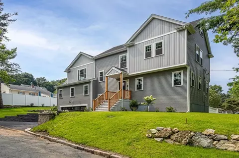 4 Lorraine Ter, Arlington, MA 02474