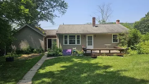 34 High Rd, Hardwick, MA 01031