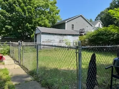 133-135 Commonwealth Ave, Springfield, MA 01108 photo 2