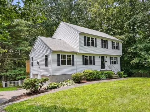 432 Union St, Millis, MA 02054