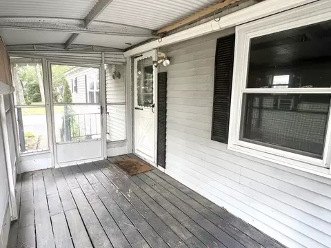 113 Doolittle Ln, Wareham, MA 02576 photo 4