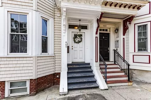 665 E 5th St #1, Boston, MA 02127