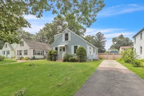 182 Lucerne Rd, Springfield, MA 01119 photo 37