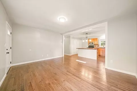 30 Peaceful Ln, Wareham, MA 02538 photo 3