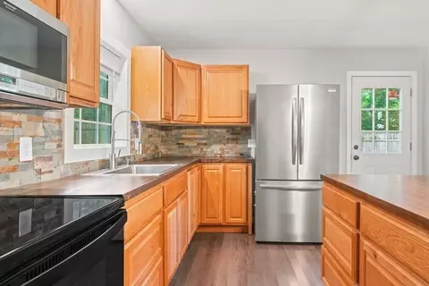 30 Peaceful Ln, Wareham, MA 02538 photo 7