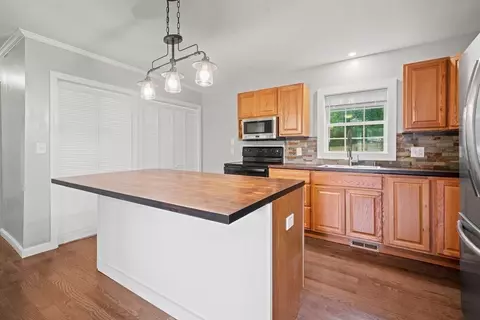 30 Peaceful Ln, Wareham, MA 02538 photo 6