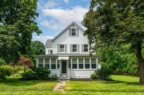 159 Park St, Easthampton, MA 01027