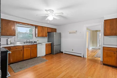 159 Park St, Easthampton, MA 01027 photo 16